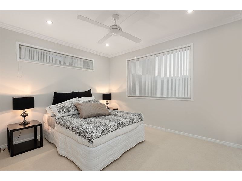 47 Hamilton Avenue, Hendra QLD 4011