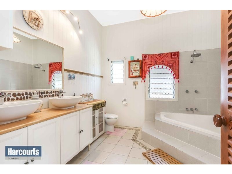 866 Sandgate Road, Clayfield QLD 4011