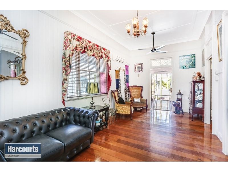 866 Sandgate Road, Clayfield QLD 4011