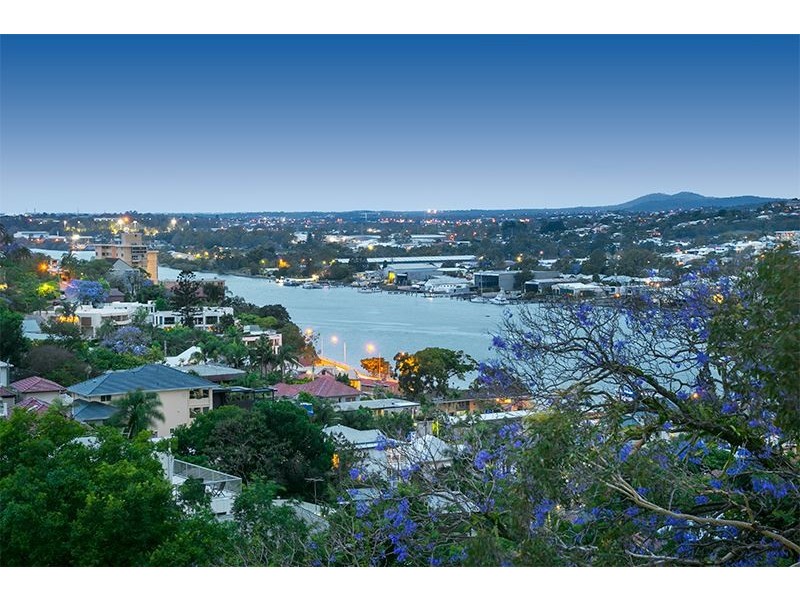 2 Langside Road, Hamilton QLD 4007