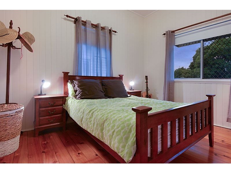 27 Gordon Street, Hendra QLD 4011