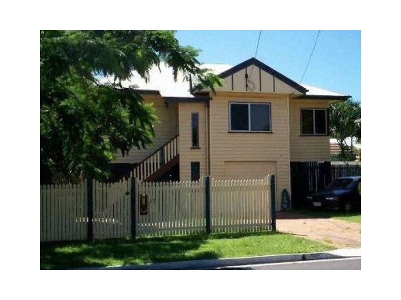 12 Rita Street, Hendra QLD 4011