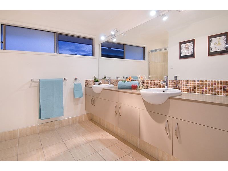 19 Bulli Street, Hendra QLD 4011