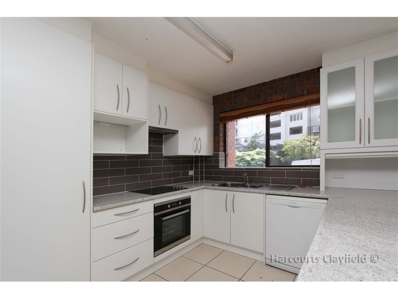 1/74 Bellevue Terrace, Clayfield QLD 4011