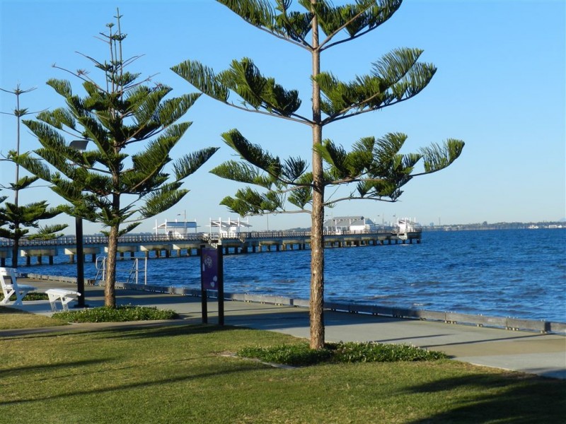2/20 Lilla Street, Woody Point QLD 4019