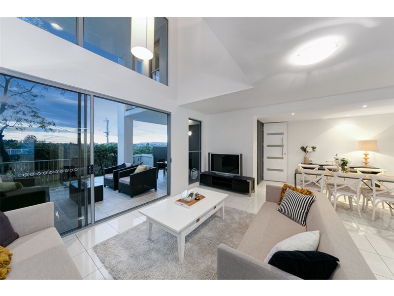 23 Highland Street, Gordon Park QLD 4031