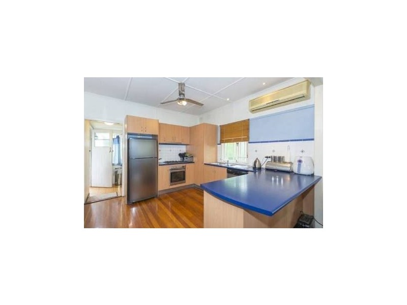 2 Dorames St, Hendra QLD 4011