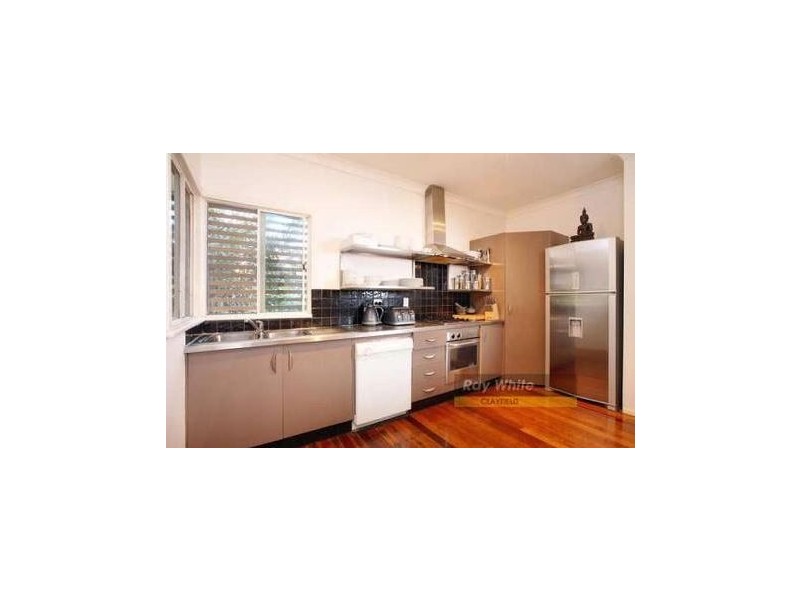 11 Williams Avenue, Hendra QLD 4011