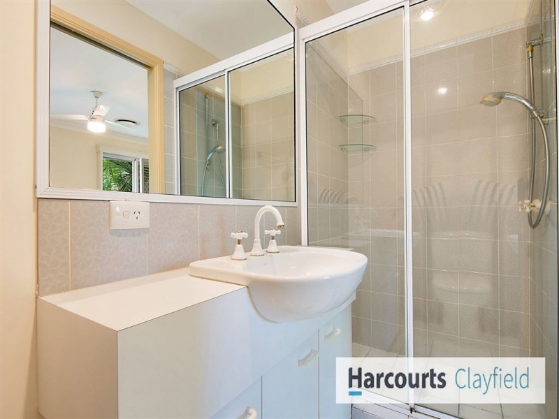 2/12 Wolseley Street, Clayfield QLD 4011