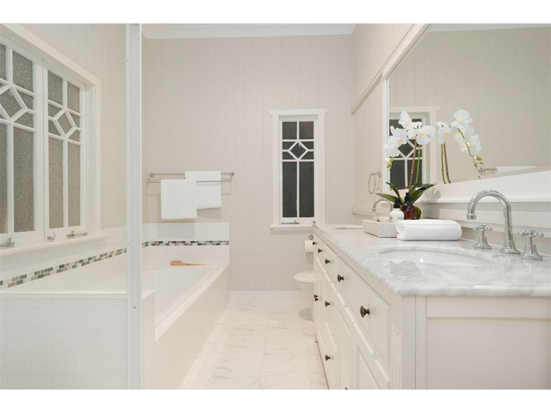 23 Bellevue Terrace, Clayfield QLD 4011