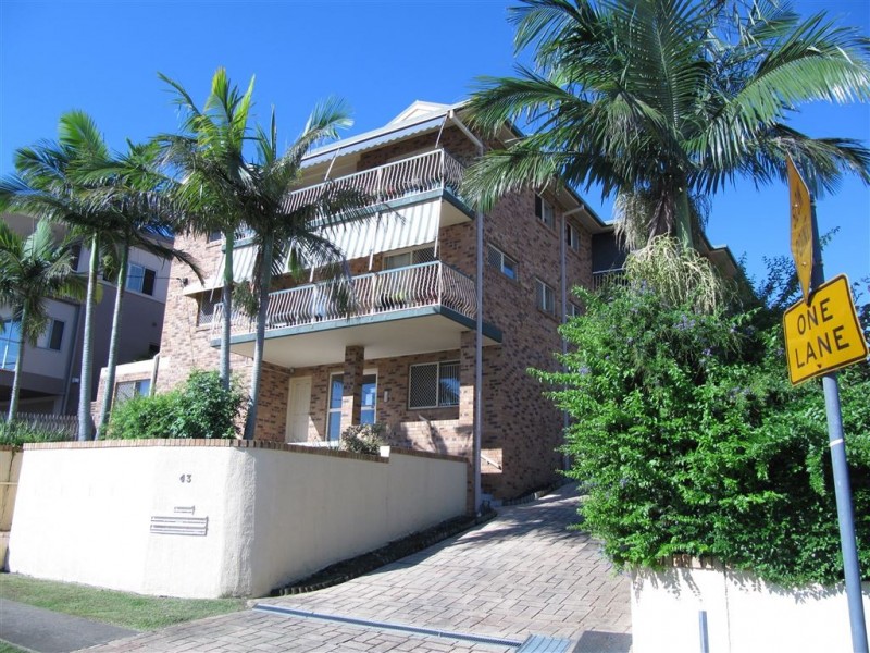 2/43 Camden St, Albion QLD 4010