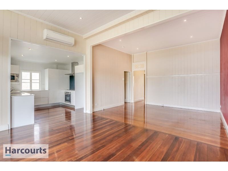26 Seventh Avenue, Windsor QLD 4030
