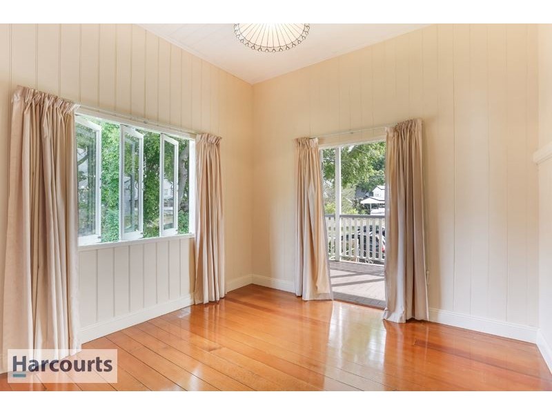 26 Seventh Avenue, Windsor QLD 4030