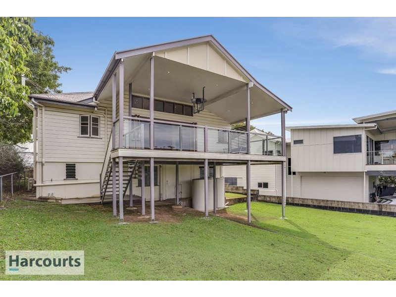 26 Seventh Avenue, Windsor QLD 4030