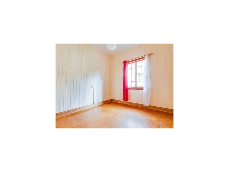 24 Rigby Street, Wooloowin QLD 4030