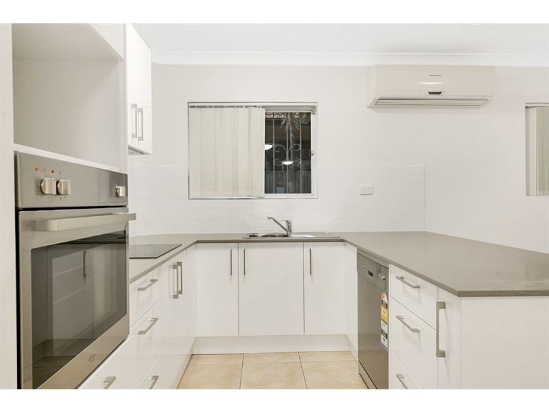 1/53 Nudgee Road, Hamilton QLD 4007