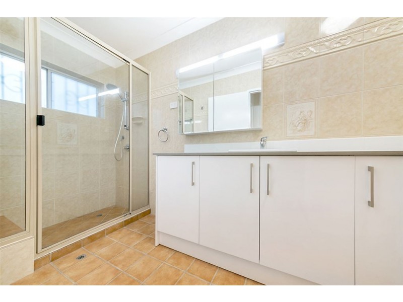 1/53 Nudgee Road, Hamilton QLD 4007