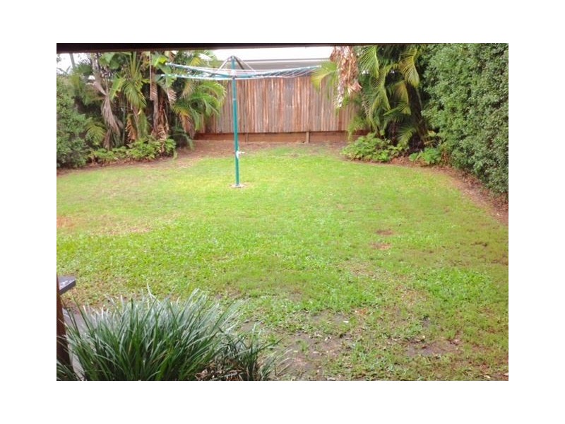 17 Hamilton Ave, Hendra QLD 4011