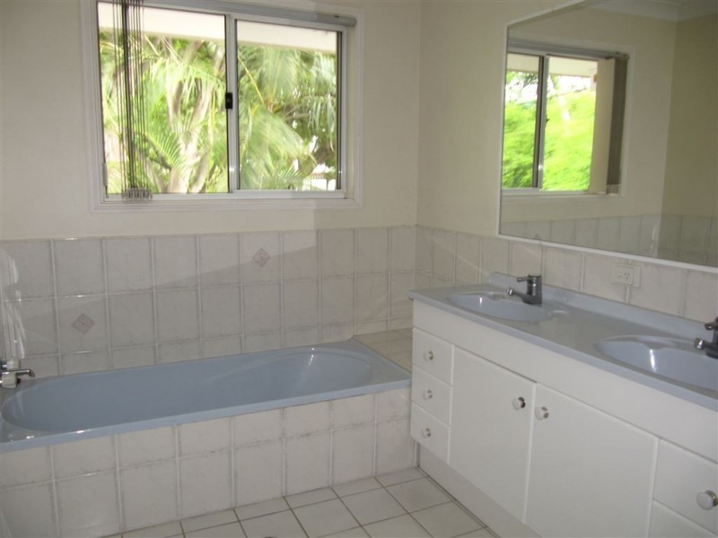 1/57 Balmain Street, Wooloowin QLD 4030