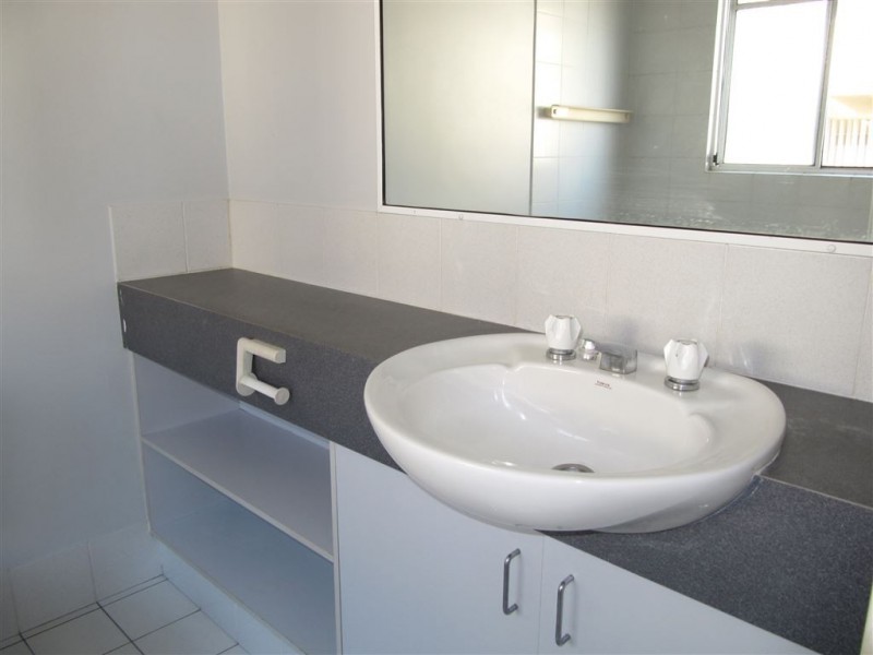 3/52 Hows Rd, Nundah QLD 4012