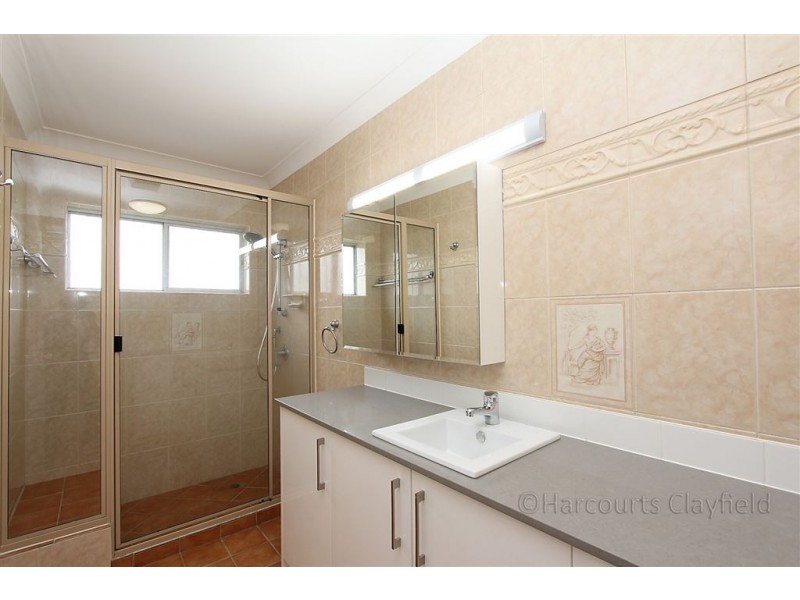 2/53 Nudgee Rd, Hamilton QLD 4007