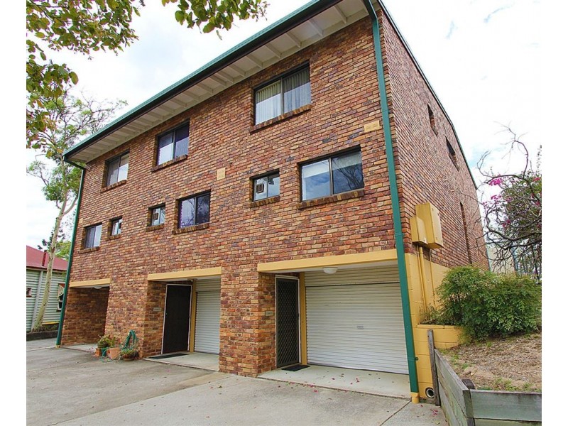 1/10 Rokeby Terrace, Taringa QLD 4068