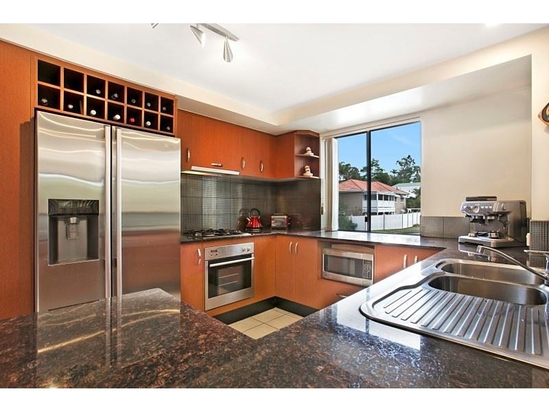 1/49 Stanley Street, Indooroopilly QLD 4068