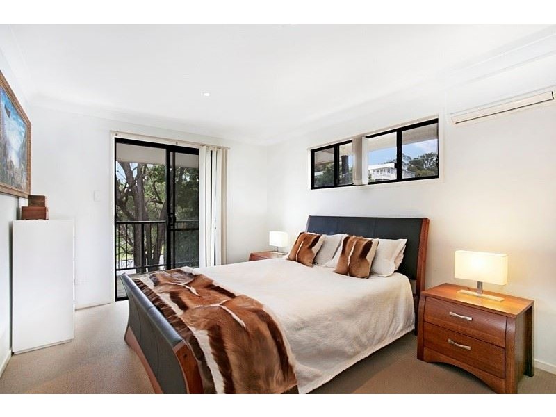 1/49 Stanley Street, Indooroopilly QLD 4068