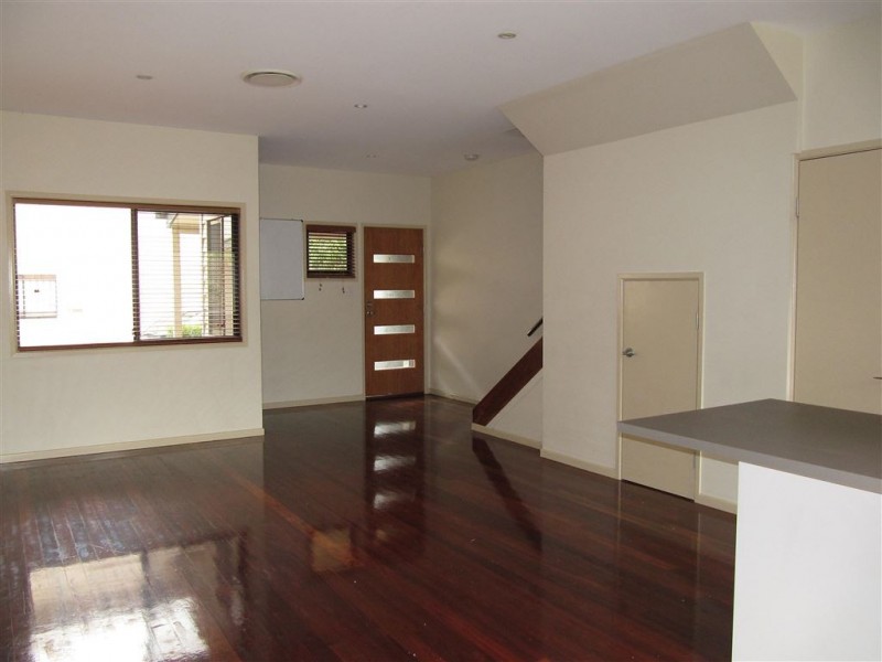 2/20 Ryans Rd, Northgate QLD 4013