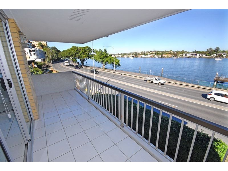3/260 Kingsford Smith Drive, Hamilton QLD 4007