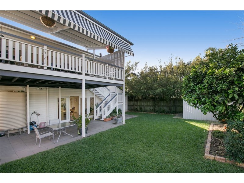 57 College Street, Hamilton QLD 4007