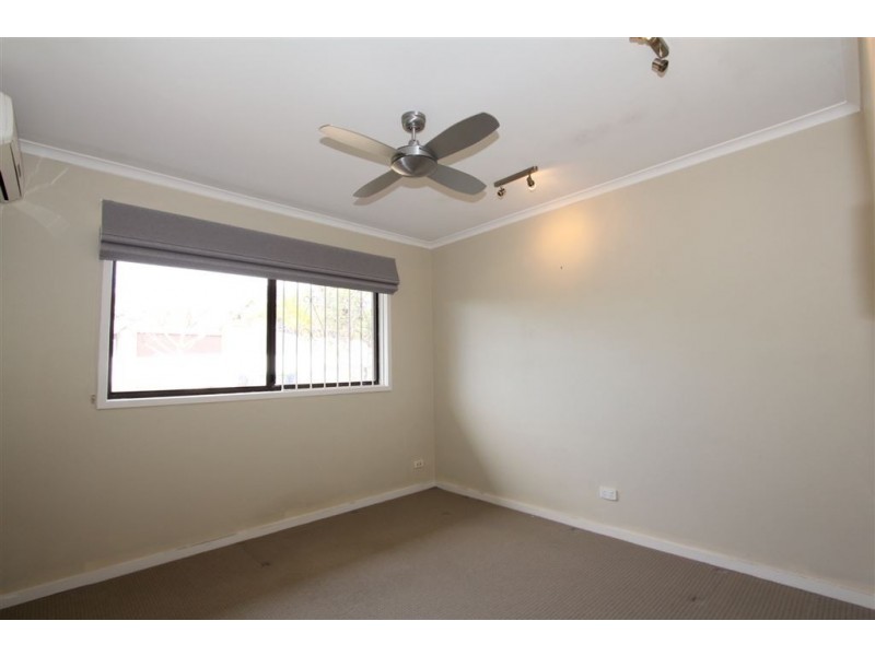 24 Candlebark St, Aspley QLD 4034