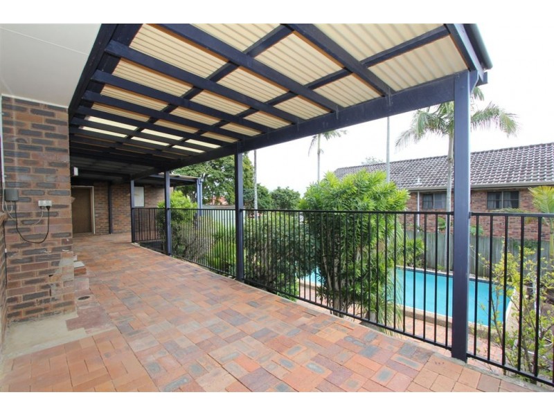 24 Candlebark St, Aspley QLD 4034