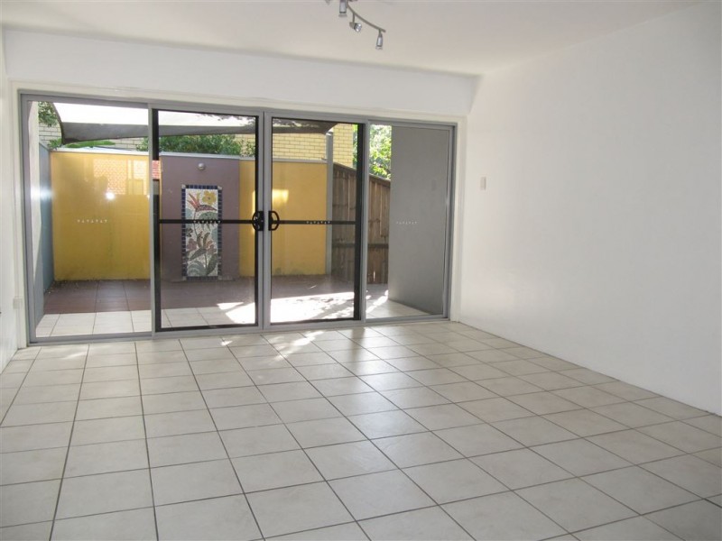 2/22 Wellington St, Lutwyche QLD 4030