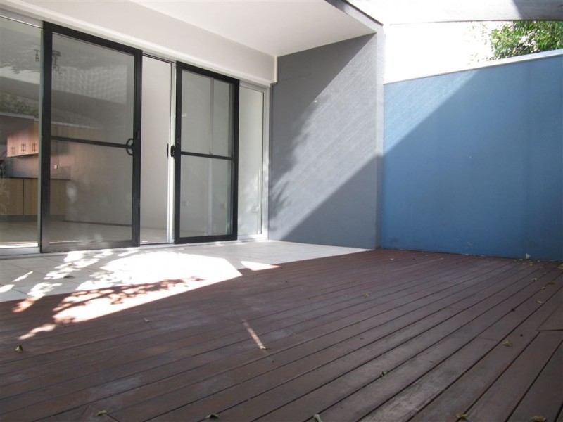 2/22 Wellington St, Lutwyche QLD 4030
