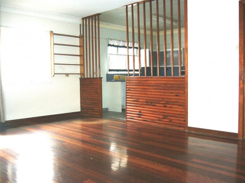 45 Wooloowin Ave, Wooloowin QLD 4030
