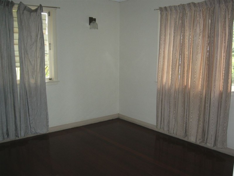 45 Wooloowin Ave, Wooloowin QLD 4030