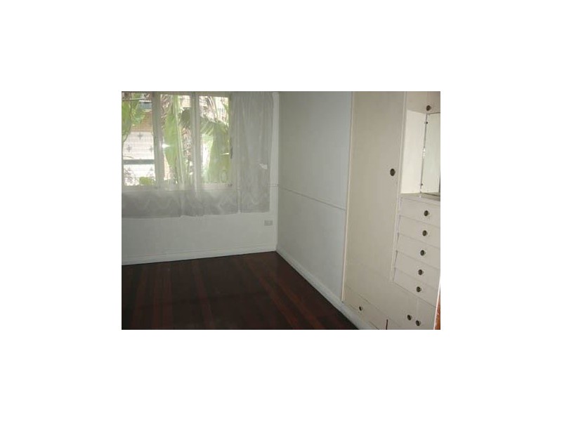 45 Wooloowin Ave, Wooloowin QLD 4030