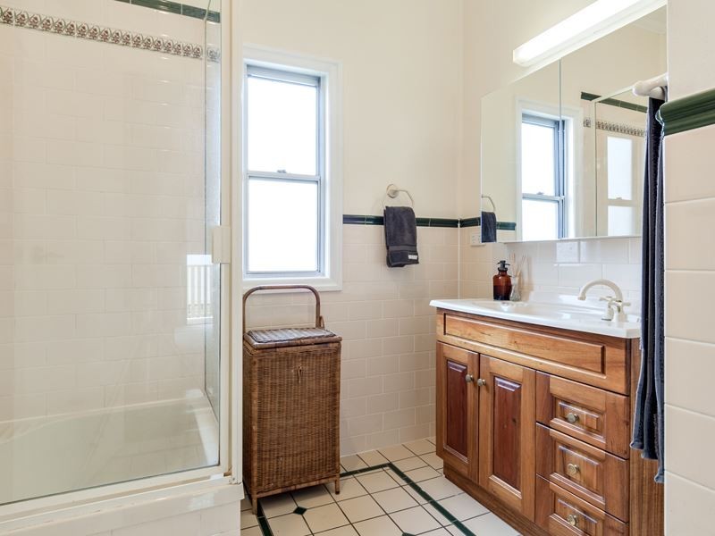 12 O’Sullivan Street, Hendra QLD 4011