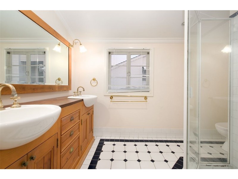 65 Seymour Road, Ascot QLD 4007