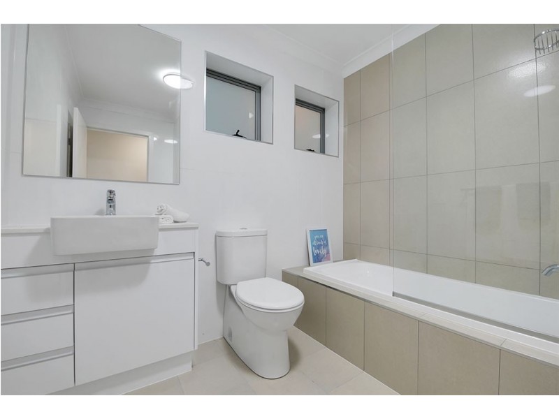 4/2 Arnott Street, Kedron QLD 4031