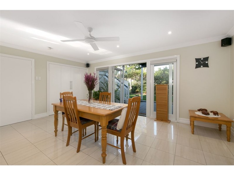 57 College Street, Hamilton QLD 4007