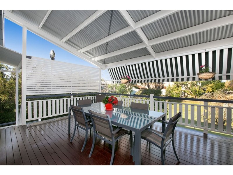 57 College Street, Hamilton QLD 4007