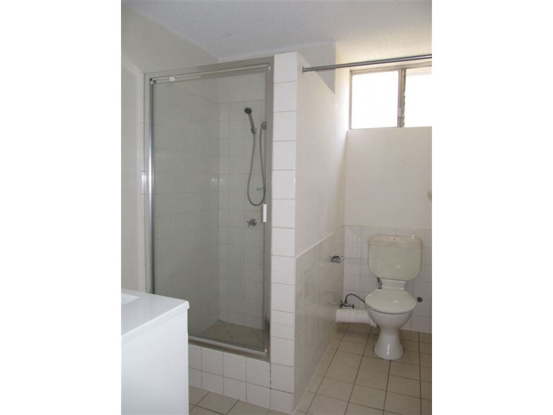 1/12 Bonney Ave, Clayfield QLD 4011