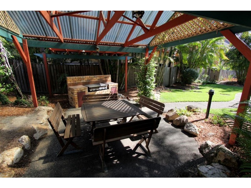 20/20 Store St, Albion QLD 4010