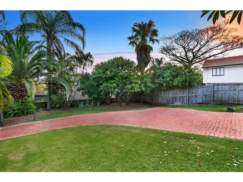 19 Taabinga Street, Wavell Heights QLD 4012