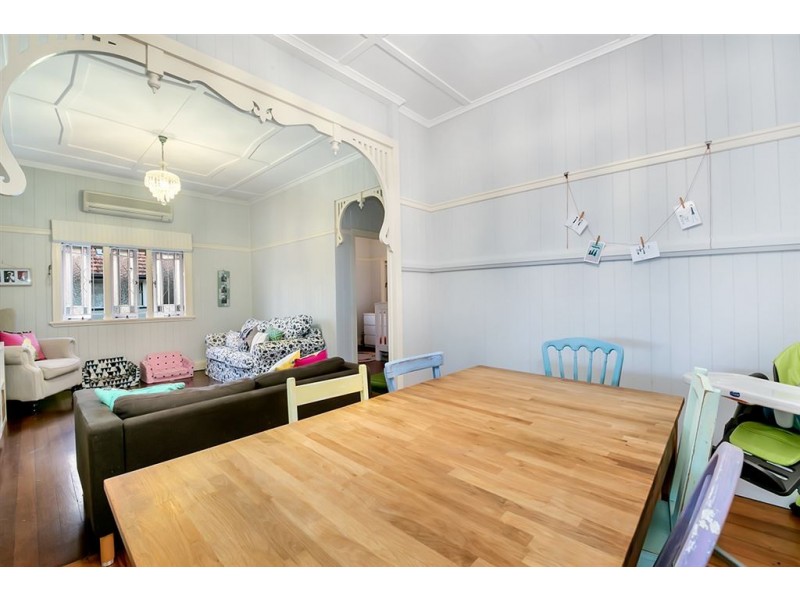 19 Taabinga Street, Wavell Heights QLD 4012