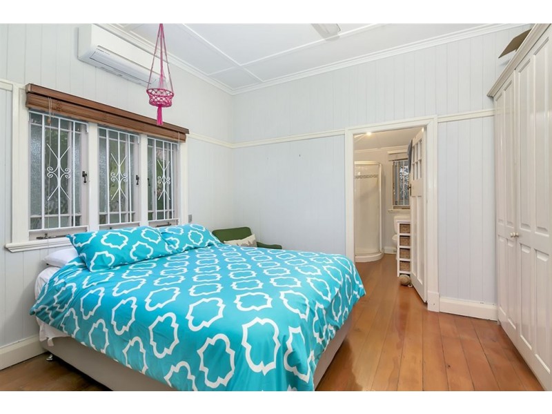 19 Taabinga Street, Wavell Heights QLD 4012