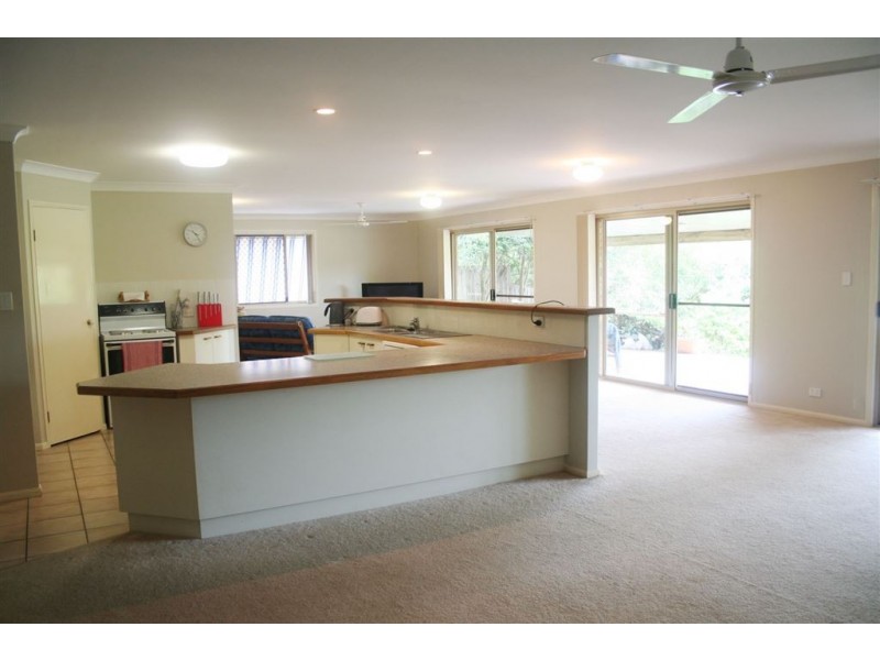 117 McAlroy Street, Ferny Grove QLD 4055