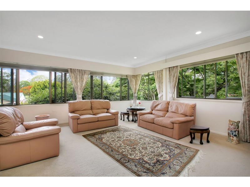 20 Kirinya Street, Ferny Hills QLD 4055